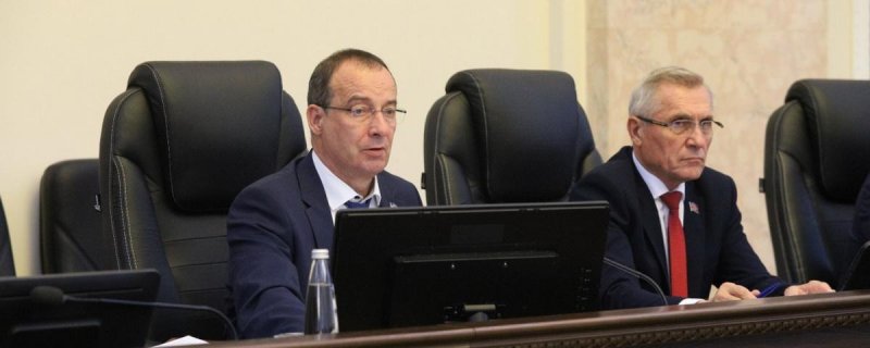 КРАСНОДАР. В Краснодарском крае борьбу с амброзией закрепили на законодательном уровне