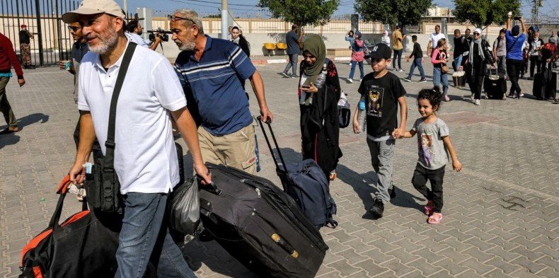 В ООН назвали число покинувших сектор Газа иностранцев