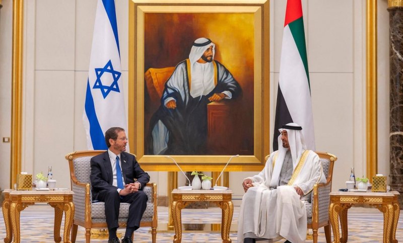 Выяснилось: Эмираты планируют поддерживать дипотношения с Израилем