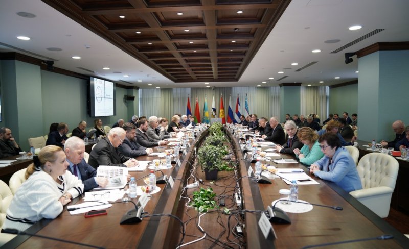 АРМЕНИЯ. Что такое Евразийская экономическая комиссия? Кто обеспечивает работу ЕАЭС?