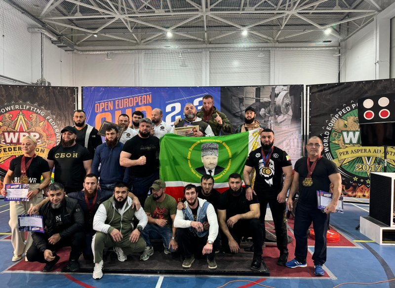 ЧЕЧНЯ. 25 чеченских спортсменов завоевали первые места на Кубке Европы по пауэрлифтингу и силовым видам спорта