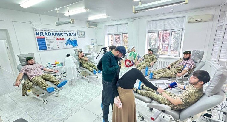 ЧЕЧНЯ. Более 50 сотрудников полка полиции "Ахмат" Росгвардии стали донорами крови  