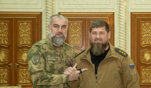 ЧЕЧНЯ. Рамзан Кадыров поздравил Шарипа Делимханова с присвоением звания генерал-лейтенанта