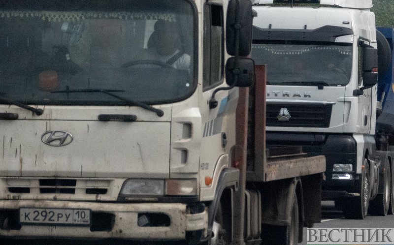ГРУЗИЯ. Снег восстановил запрет грузовиков на Военно-Грузинской дороге