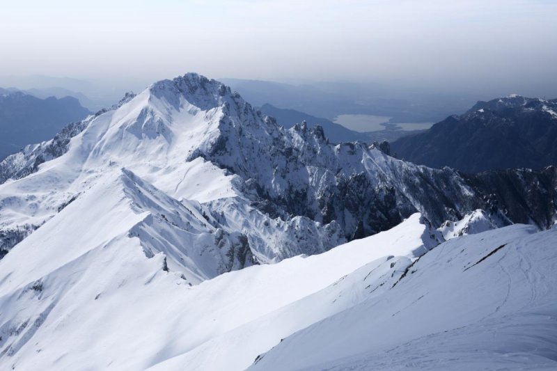 КБР. В Кабардино-Балкарии объявлена первая в осенне-зимнем сезоне лавиноопасность