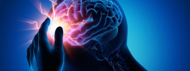 Невролог Ксения Шевцова: Стрессы и недосып повышают риск развития инсульта