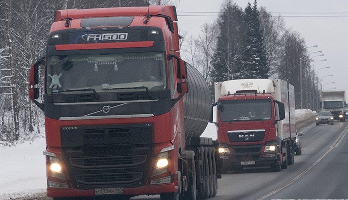 Открытия "Верхнего Ларса" ждут 1,5 тыс грузовиков