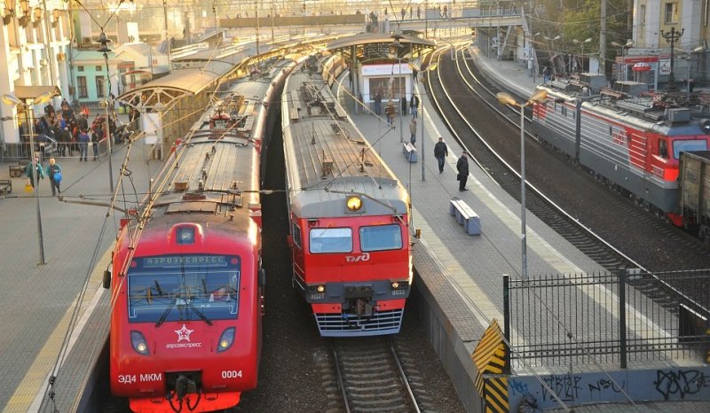 В РФ могут ввести посадку на поезда по QR-коду из «Госуслуг»