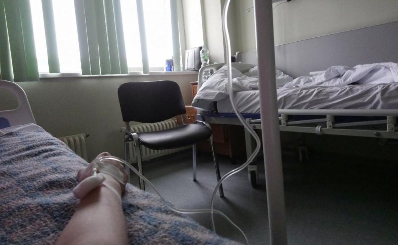 КРАСНОДАР. В больнице Краснодарского края медработник привязал пожилого пациента с пневмонией к кровати