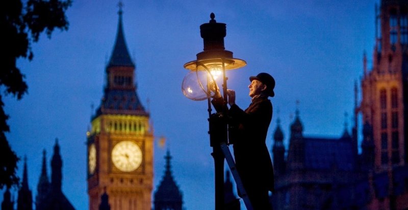Приехали: два миллиона британцев из-за высоких цен будут вынуждены отключить свет и газ