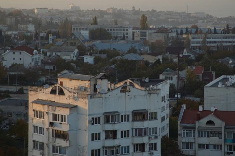 СЕВАСТОПОЛЬ. В Севастополе фиксируют точечные проблемы с водоснабжением