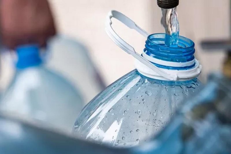 СЕВАСТОПОЛЬ. В Севастополе поставили 14 круглосуточных точек с питьевой водой