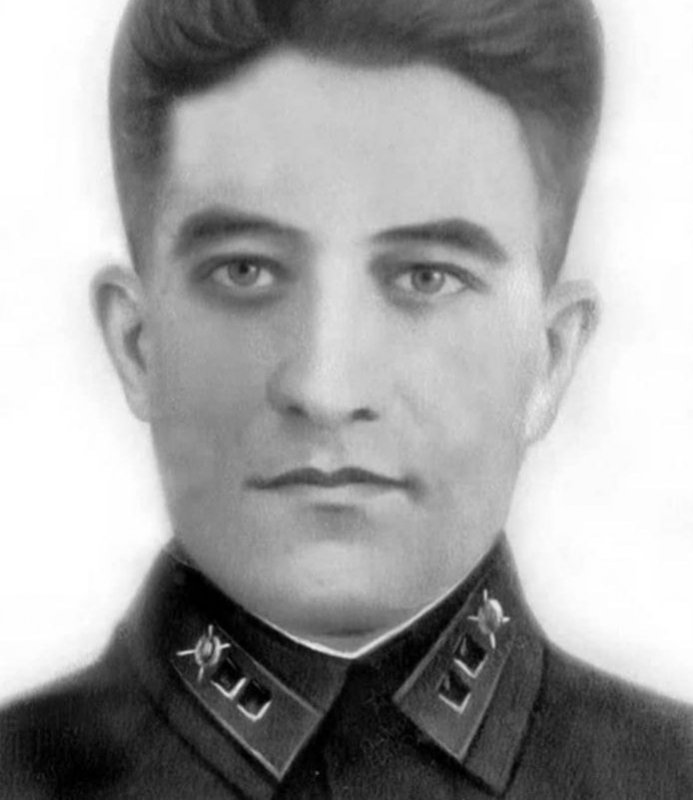 ЧЕЧНЯ. Участник Великой Отечественной войн, подполковник Назарбек Уциев