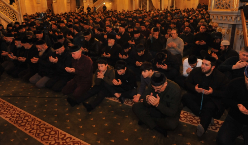 ЧЕЧНЯ. 23 февраля в мечетях ЧР будут читать джаназа-намаз в память о жертвах репрессии чеченцев