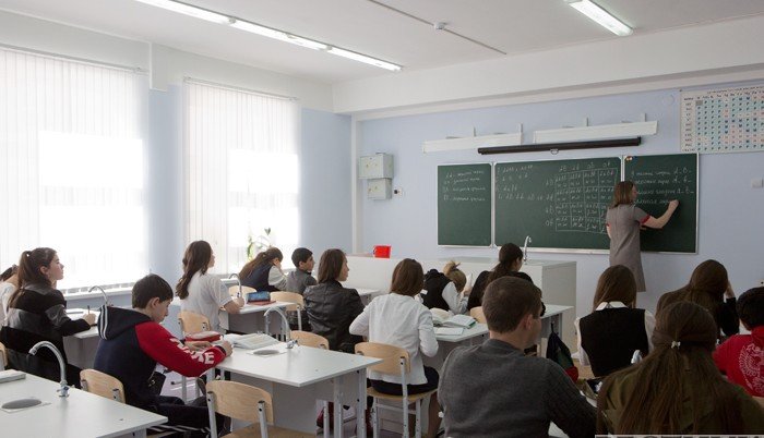 ЧЕЧНЯ. Учителей чеченского языка подержат рублем