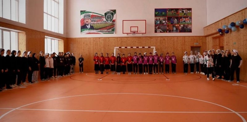 ЧЕЧНЯ. В республике стартовала школьная волейбольная лига среди девушек
