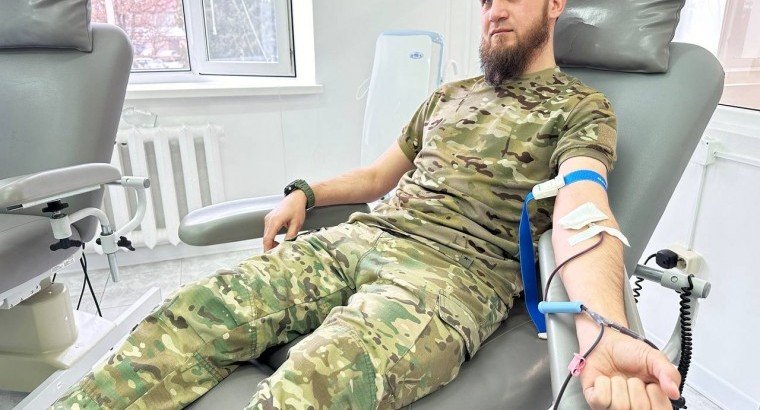 ЧЕЧНЯ. Военнослужащие минометной батареи в Грозном сдали более 15 литров крови
