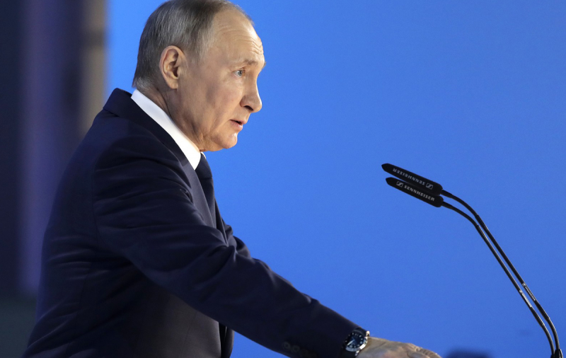 Путин заявил о готовности РФ к сотрудничеству с зарубежными партнерами в сфере медицины