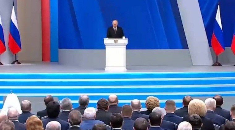 В. Путин: У нас тоже есть оружие, которое может поражать цели на их территории