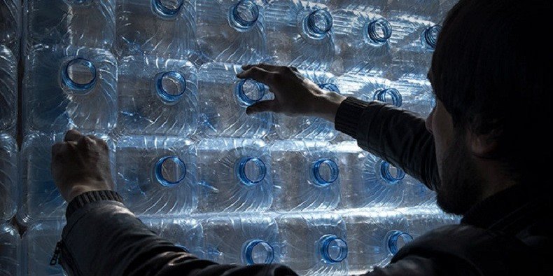 В России приостановили продажу отдельных партий воды «Джермук»