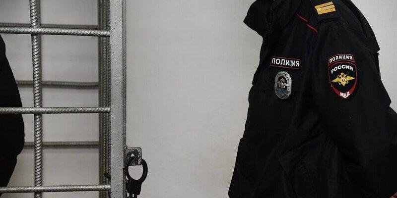 ВОЛГОГРАД. В Волгограде задержали двух подростков, которые грабили прохожих, угрожая ножом