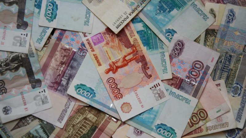 ВОЛГОГРАД. Волгоградский студент набрал кредитов на 4,6 млн рублей и перевел все деньги мошенникам