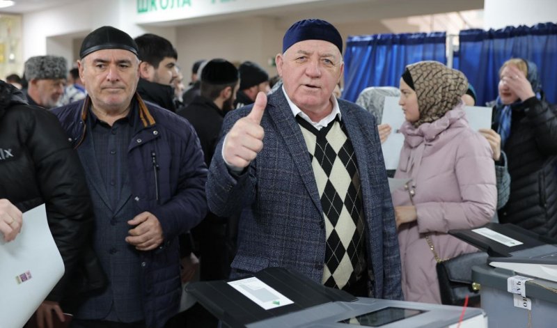 ЧЕЧНЯ. В Чеченской Республике началось голосование на выборах Президента РФ (фото)