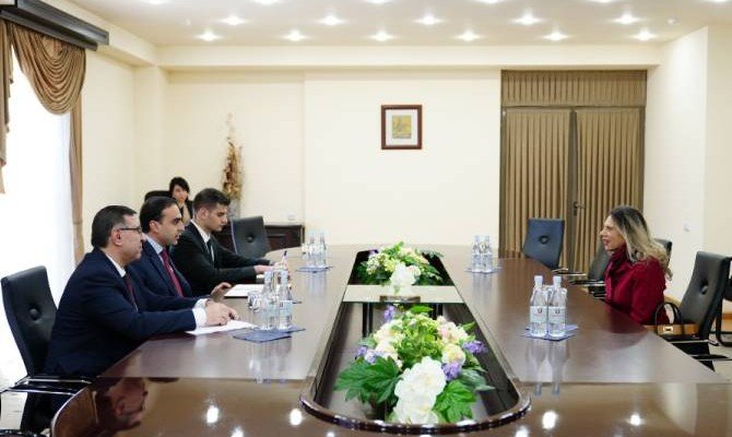 Мэр Еревана и посол Египта коснулись возможностей подписания соглашения между Ереваном и Каиром