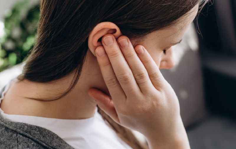 Невролог Шиндряева предостерегла от попыток самостоятельно вылечить шум в ушах