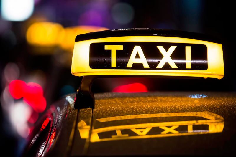 РОСТОВ. ФАС проверит цены на такси в Ростове, которые выросли на 43% в 2023 году