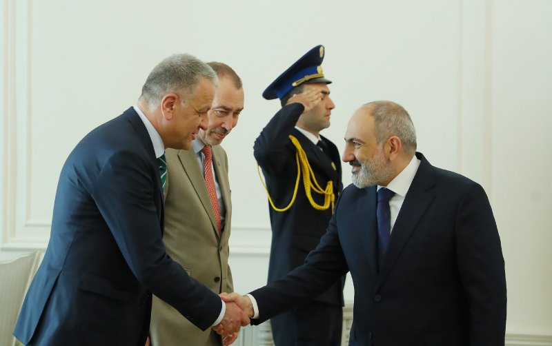 АРМЕНИЯ. Пашинян и Клаар обсудили мирный договор между Арменией и Азербайджаном