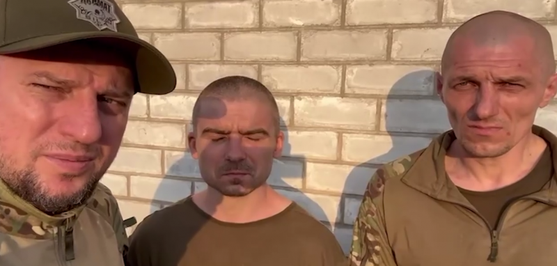 ЧЕЧНЯ. Апты Алаудинов показал солдат ВСУ, взятых в плен бойцами «Ахмата»