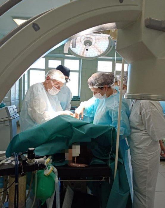 РОСТОВ. Ростовские медики провели успешную операцию по удалению гигантской щитовидной железы