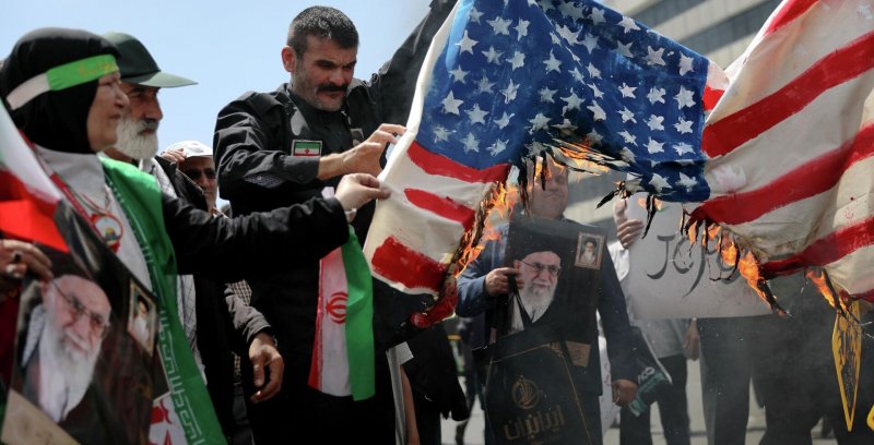 США на атаку Ирана против Израиля ввели санкции