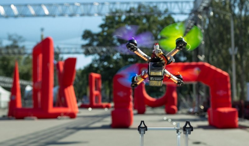 В России появилась Международная спортивная федерация гонок дронов