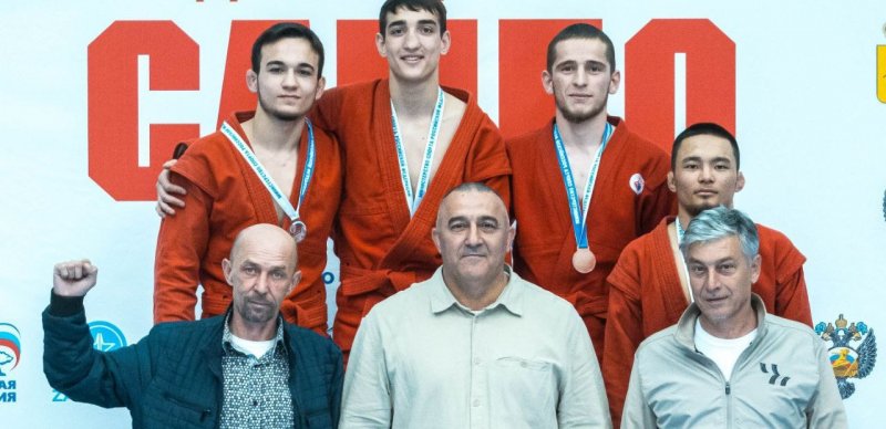 ЧЕЧНЯ. Чеченские самбисты заняли практически весь пьедестал почета чемпионата РФ среди студентов