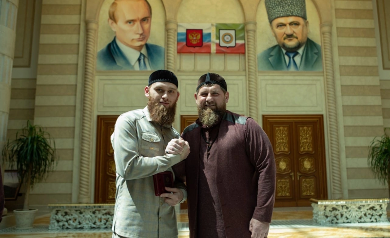 ЧЕЧНЯ. Чеченской Хафиз участвует в конкурсе Корана в Ливии.
