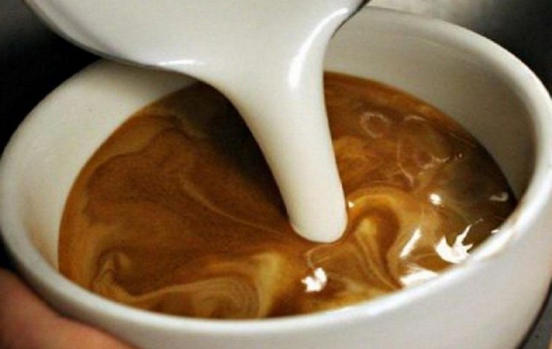 Диетолог Рыкалова рекомендовала ограничить кофе и чай при похудении