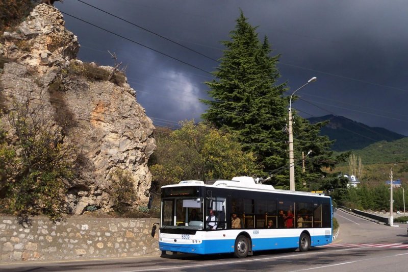 КРЫМ. Услугами «Крымтроллейбуса» стали пользоваться чаще
