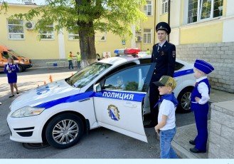 СЕВАСТОПОЛЬ. Госавтоинспекция Севастополя напомнит о дорожной безопасности детей в преддверии летних каникул