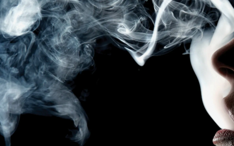 Эксперт Светлаков: Пассивное курение портит зрение и вызывает конъюнктивит