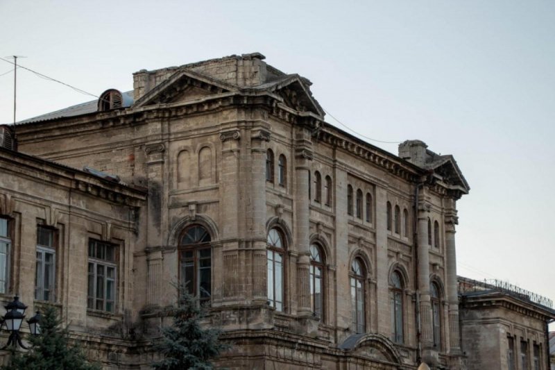 КРЫМ. Романовскую гимназию в Керчи ремонтируют с 2020 года