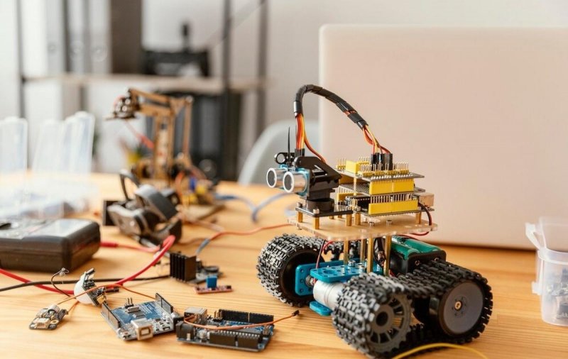 Швейцарские ученые разрабатывают необычных роботов
