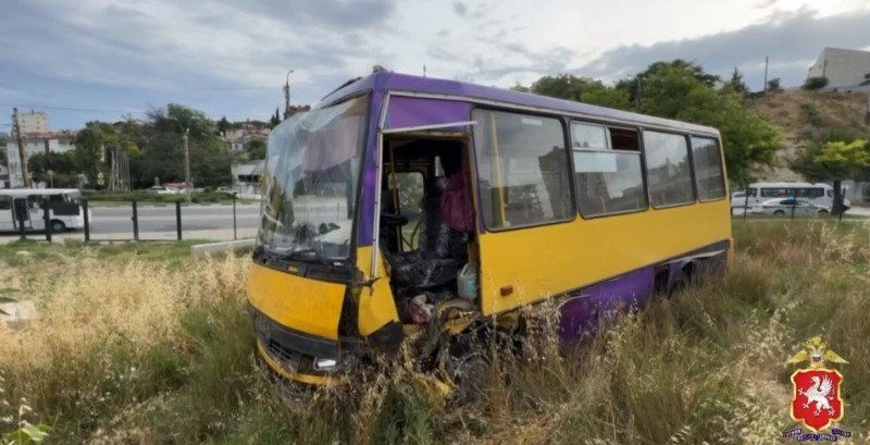 СЕВАСТОПОЛЬ. В Севастополе в ДТП погиб водитель рейсового автобуса