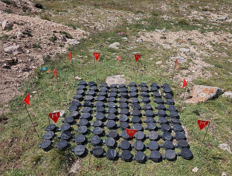 АРМЕНИЯ. Более ста противопехотных мин найдены в Лачинском районе
