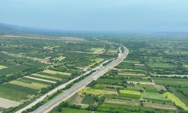 ГРУЗИЯ.  Объездная автодорога до границы Азербайджана достроена в Грузии