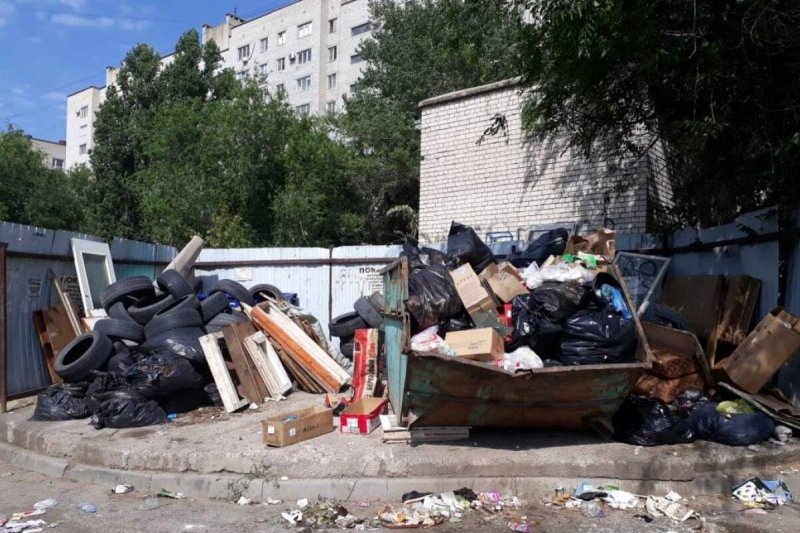 ВОЛГОГРАД. Менее половины мусорных площадок в Волгограде соответствуют нормам