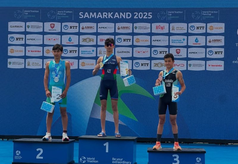 Азербайджан успешно выступил на чемпионате по триатлону в Узбекистане