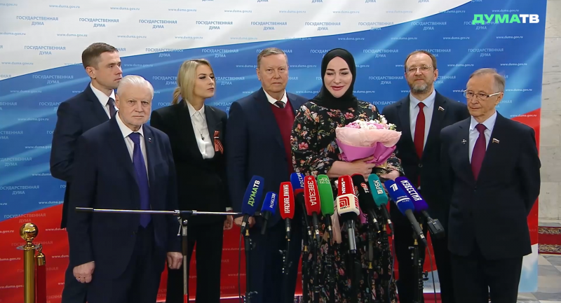 ЧЕЧНЯ. Макка Межиева в пятый раз удостоена премии «Добровидение» — награду вручили в Госдуме