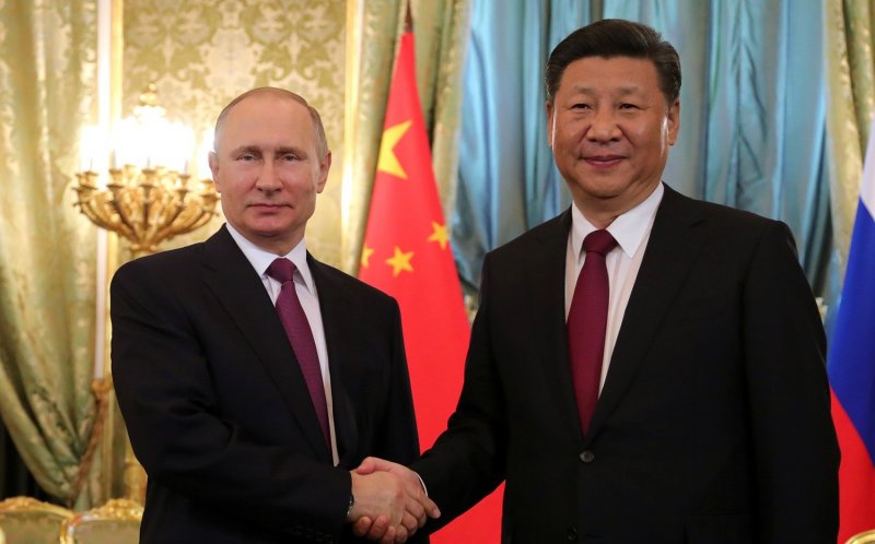 Путин отметил роль отношений России и Китая для мира